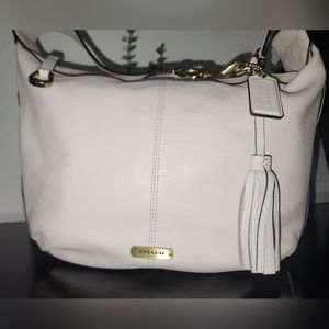 COACH Avery Pebble Leather  Hobo Handbag Shoulder Bag